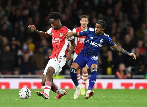 Arsenal's Sambi Outmaneuvers Summerville in Carabao Cup Thriller