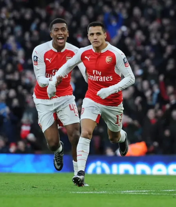 Framed Print : Arsenal's Sanchez and Iwobi Celebrate Goals in FA Cup Victory over Burnley