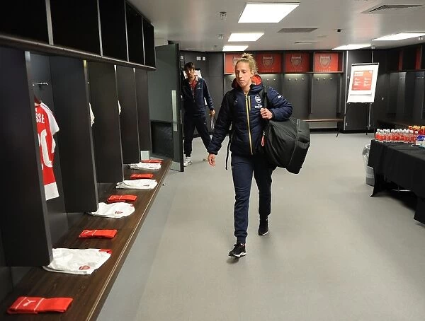 Arsenal's Sari van Veenendaal Gears Up for FA Cup Final Showdown Against Chelsea Ladies at Wembley Stadium