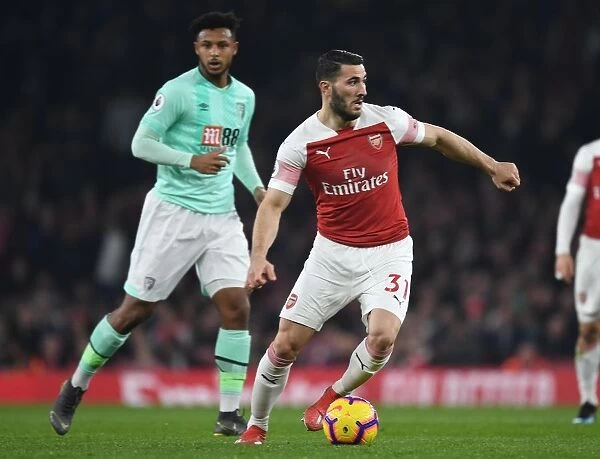 Arsenal's Sead Kolasinac in Action against AFC Bournemouth, Premier League 2018-19