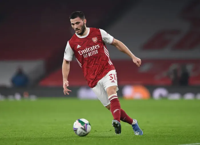 Framed Print : Arsenal's Sead Kolasinac in Action at Empty Emirates Stadium: Carabao Cup Quarterfinal vs Manchester City