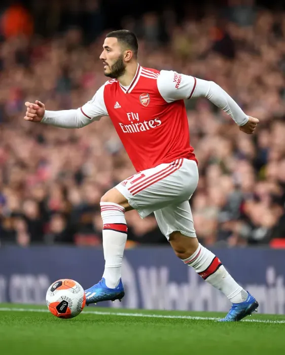 Framed Print : Arsenal's Sead Kolasinac in Action Against Everton in the Premier League Framed Print : Arsenal's Sead Kolasinac in Action Against Everton in the Premier League