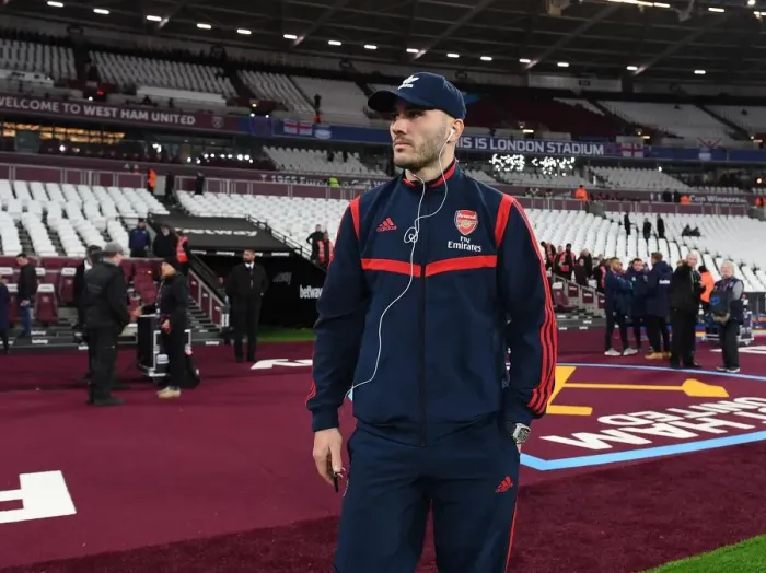 Framed Print : Arsenal's Sead Kolasinac: Focused Before West Ham United Clash (Premier League 2019-20) Framed Print : Arsenal's Sead Kolasinac: Focused Before West Ham United Clash (Premier League 2019-20)