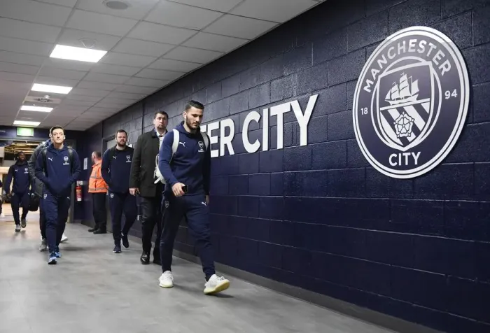 Framed Print : Arsenal's Sead Kolasinac Heads to Etihad Stadium for Manchester City Showdown - Premier League 2018-19 Framed Print : Arsenal's Sead Kolasinac Heads to Etihad Stadium for Manchester City Showdown - Premier League 2018-19