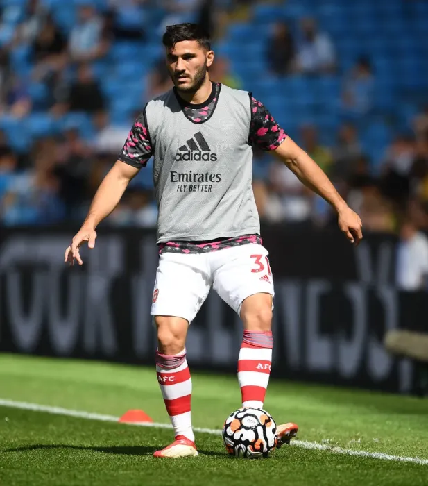 Framed Print : Arsenal's Sead Kolasinac Prepares for Manchester City Showdown - Premier League 2021-22 Framed Print : Arsenal's Sead Kolasinac Prepares for Manchester City Showdown - Premier League 2021-22