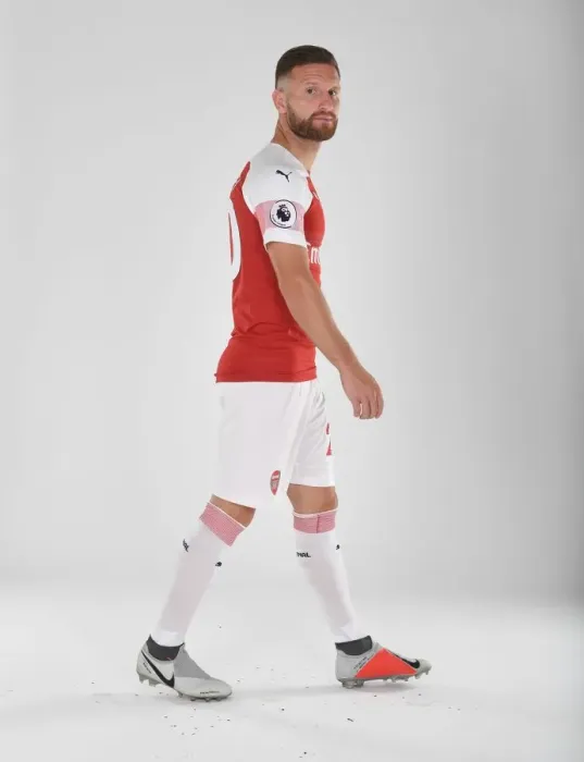 Framed Print : Arsenal's Shkodran Mustafi at 2018 / 19 First Team Photo Call Framed Print : Arsenal's Shkodran Mustafi at 2018 / 19 First Team Photo Call