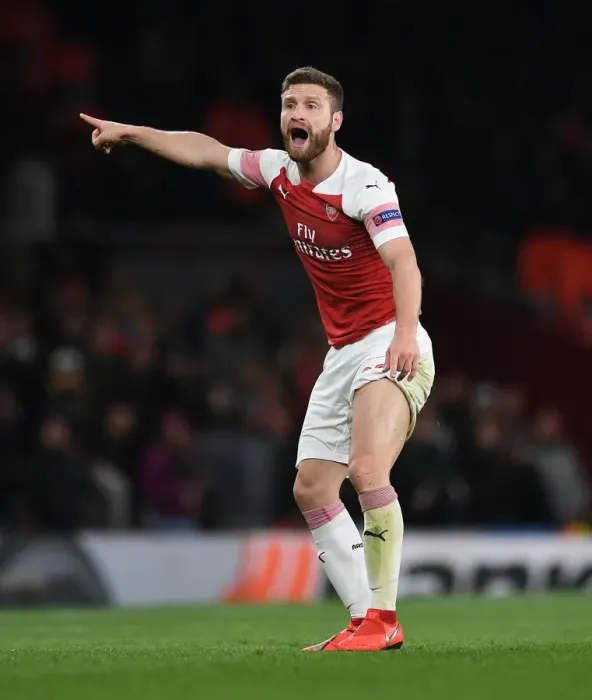Framed Print : Arsenal's Shkodran Mustafi in Europa League Semi-Final Action vs Valencia