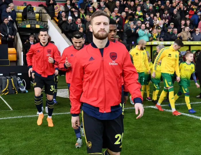Framed Print : Arsenal's Shkodran Mustafi Prepares for Norwich City Clash (Premier League 2019-20)
