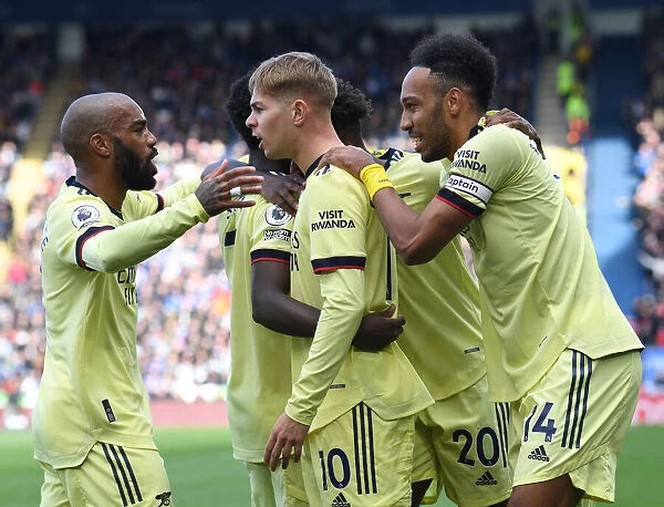 Arsenal's Smith Rowe, Aubameyang, and Lacazette Celebrate Goals Against Leicester City (2021-22)