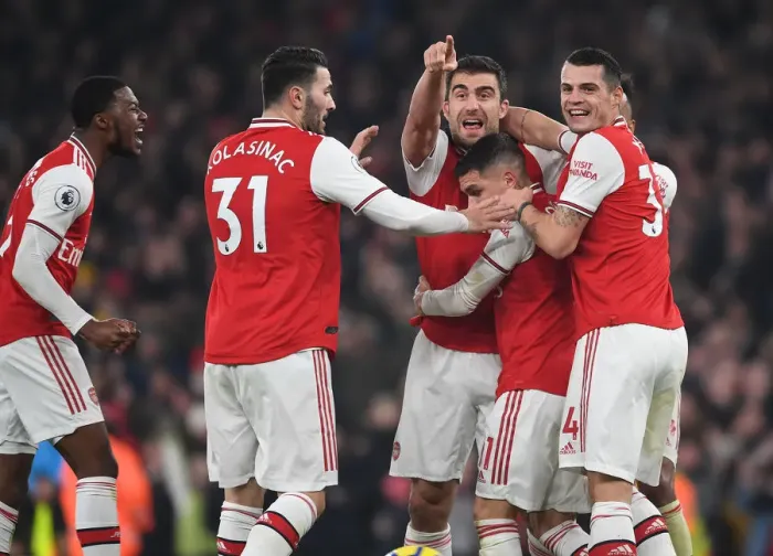 Framed Print : Arsenal's Sokratis, Xhaka, Torreira, Maitland-Niles, and Kolasinac Celebrate Goals Against Manchester United (January 2020)