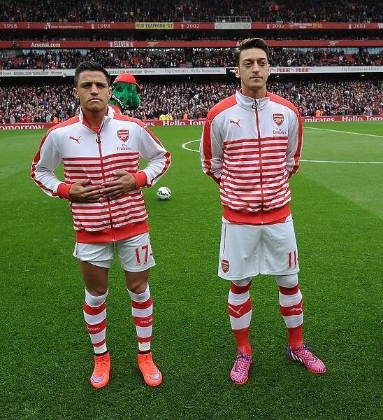 Arsenal's Star Duo: Sanchez and Ozil Before Arsenal vs. Chelsea, Premier League 2014 / 15