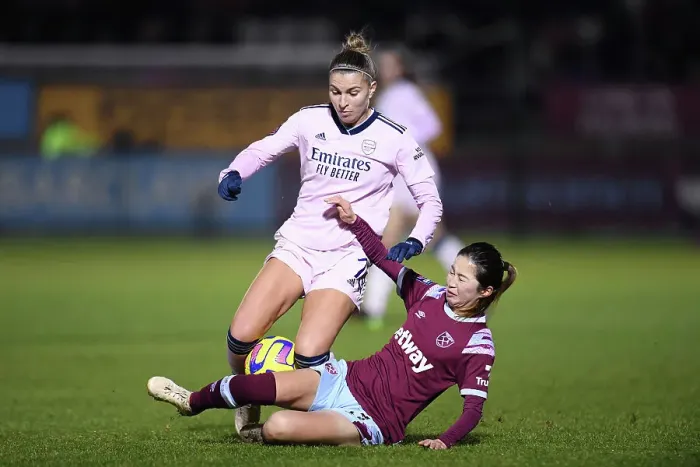 Framed Print : Arsenal's Steph Catley in Action: Barclays FA WSL Showdown between Arsenal Women and West Ham United