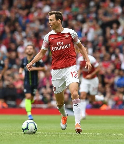 Arsenal's Stephan Lichtsteiner in Action Against Manchester City (2018-19)