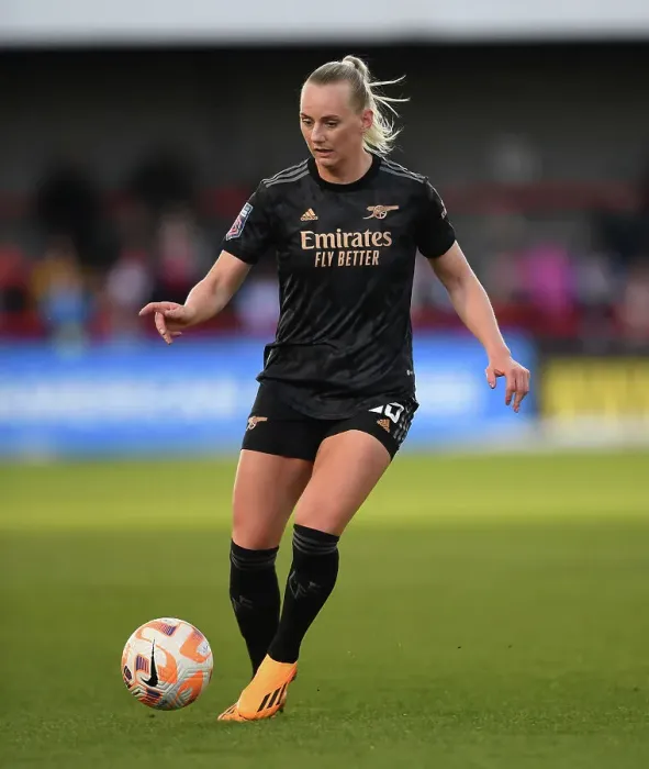 Framed Print : Arsenal's Stina Blackstenius in Action against Brighton & Hove Albion in FA Women's Super League (2022-23) Framed Print : Arsenal's Stina Blackstenius in Action against Brighton & Hove Albion in FA Women's Super League (2022-23)