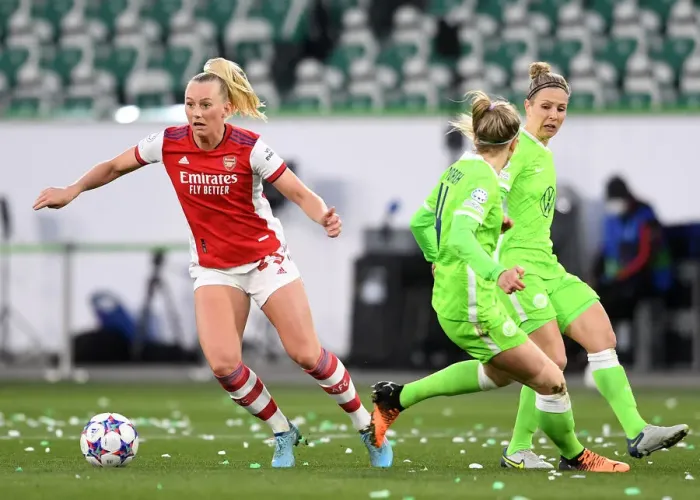 Framed Print : Arsenal's Stina Blackstenius Goes Head-to-Head with VfL Wolfsburg in Champions League Quarterfinal Framed Print : Arsenal's Stina Blackstenius Goes Head-to-Head with VfL Wolfsburg in Champions League Quarterfinal