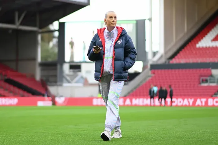 Framed Print : Arsenal's Stina Blackstenius Prepares for Kick-off Against Bristol City in Barclays Women's Super League Framed Print : Arsenal's Stina Blackstenius Prepares for Kick-off Against Bristol City in Barclays Women's Super League