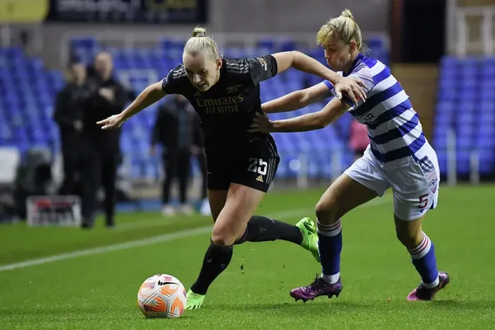 Framed Print : Arsenal's Stina Blackstenius Shines in Reading Women vs Arsenal WSL Clash