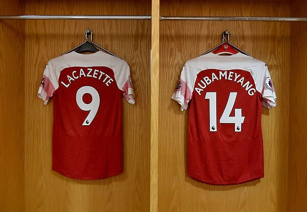 Arsenal's Strikers: Lacazette and Aubameyang Gear Up for Arsenal v Tottenham Showdown