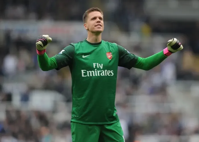 Framed Print : Arsenal's Szczesny Celebrates Newcastle Victory in 2012-13 Premier League Framed Print : Arsenal's Szczesny Celebrates Newcastle Victory in 2012-13 Premier League