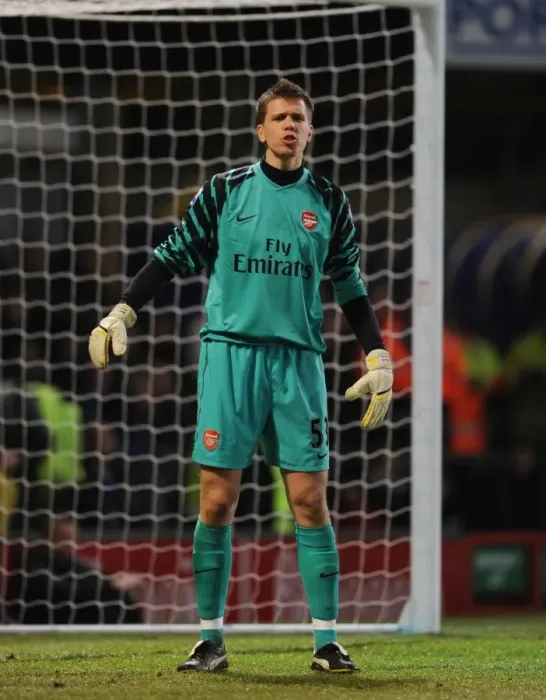 Framed Print : Arsenal's Szczesny Secures Shutout in Carling Cup Semi-Final vs Ipswich Town Framed Print : Arsenal's Szczesny Secures Shutout in Carling Cup Semi-Final vs Ipswich Town