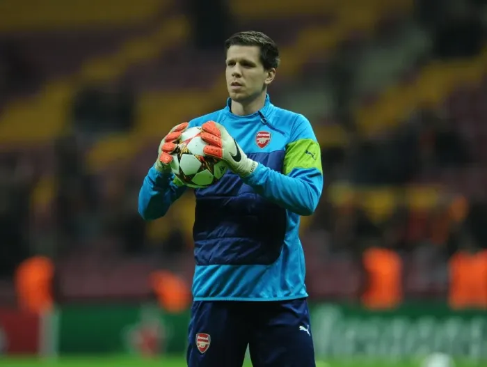 Framed Print : Arsenal's Szczesny Shines in 1:4 UEFA Champions League Victory over Galatasaray Framed Print : Arsenal's Szczesny Shines in 1:4 UEFA Champions League Victory over Galatasaray