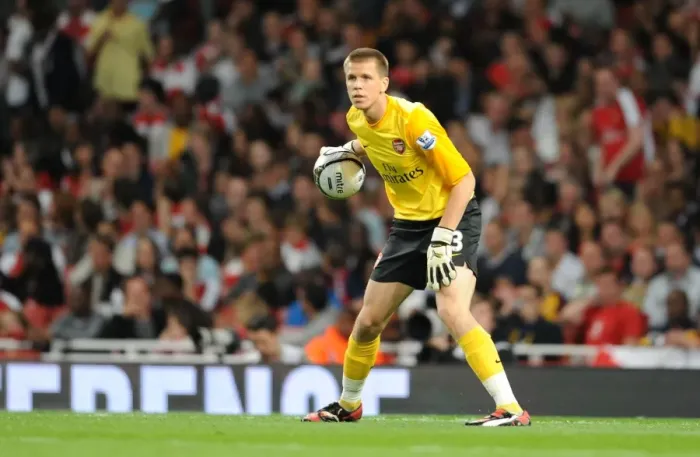 Framed Print : Arsenal's Szczesny Shines: 2-0 Carling Cup Win vs. West Bromwich Albion