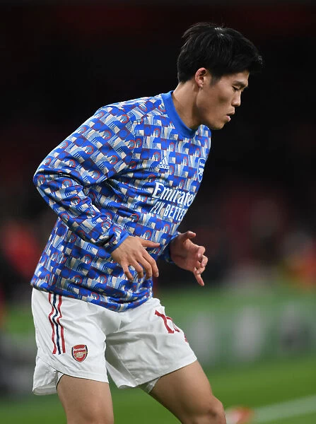 Arsenal's Takehiro Tomiyasu Prepares for Carabao Cup Showdown Against Liverpool