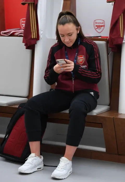 Framed Print : Arsenal's Teyah Golden Gears Up for Battle in FA Women's Cup Final against Chelsea at Wembley Stadium