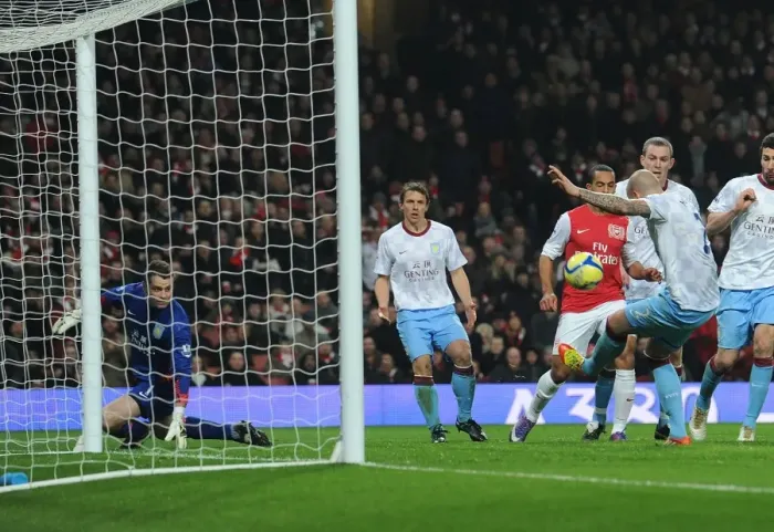 Framed Print : Arsenal's Theo Walcott Scores Second Goal Against Aston Villa in FA Cup (2011-12) - Alan Hutton's Deflection Framed Print : Arsenal's Theo Walcott Scores Second Goal Against Aston Villa in FA Cup (2011-12) - Alan Hutton's Deflection