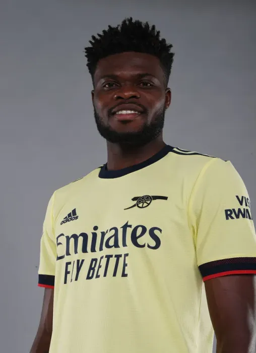 Framed Print : Arsenal's Thomas Partey at 2021-22 First Team Photocall Framed Print : Arsenal's Thomas Partey at 2021-22 First Team Photocall