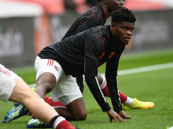Framed Print : Arsenal's Thomas Partey Gears Up for Intense Arsenal v Tottenham Clash