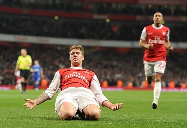 Arsenal's Thrilling 3-0 Victory Over Ipswich Town in Carling Cup Semifinal: Nicklas Bendtner's Stunner
