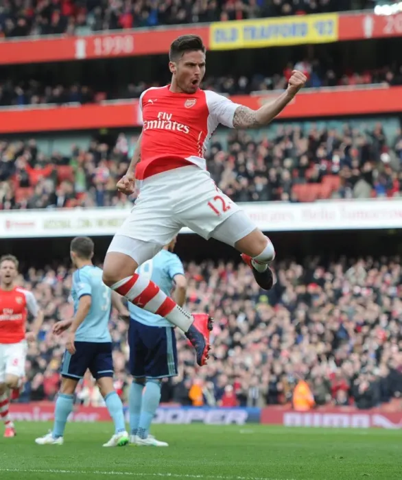 Framed Print : Arsenal's Thrilling Victory: Olivier Giroud's Unforgettable Goal vs. West Ham United, Premier League 2014-15