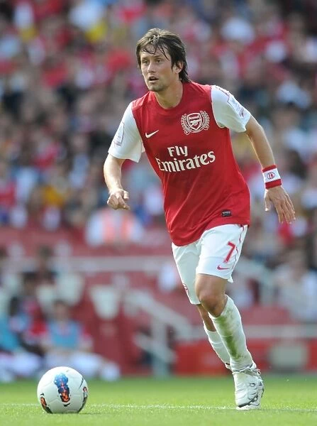 Arsenal's Tomas Rosicky in Action against New York Red Bulls during the Emirates Cup 2011-12