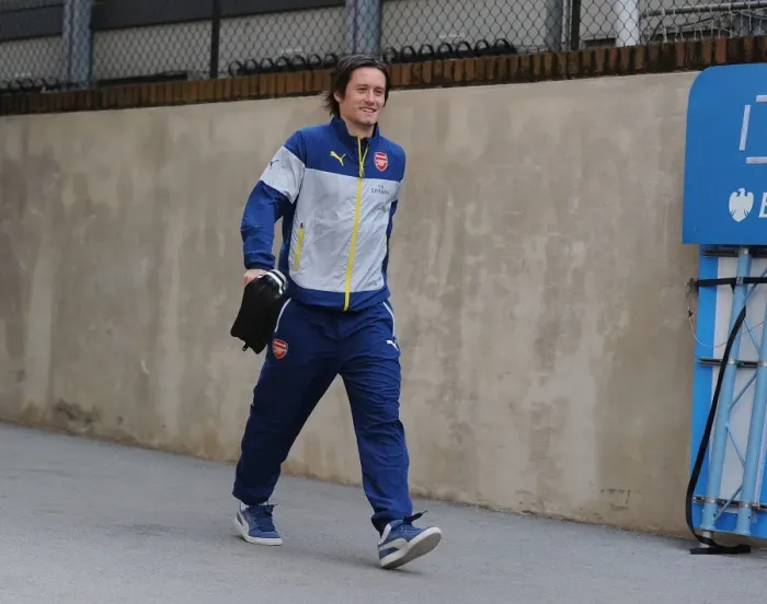Framed Print : Arsenal's Tomas Rosicky Arrives at Selhurst Park Ahead of Crystal Palace Clash (2015) Framed Print : Arsenal's Tomas Rosicky Arrives at Selhurst Park Ahead of Crystal Palace Clash (2015)