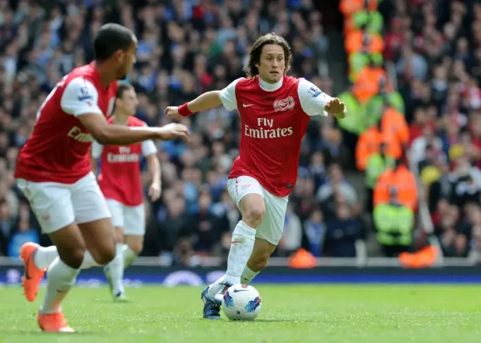 Framed Print : Arsenal's Tomas Rosicky Fights for Possession Against Chelsea (2012)