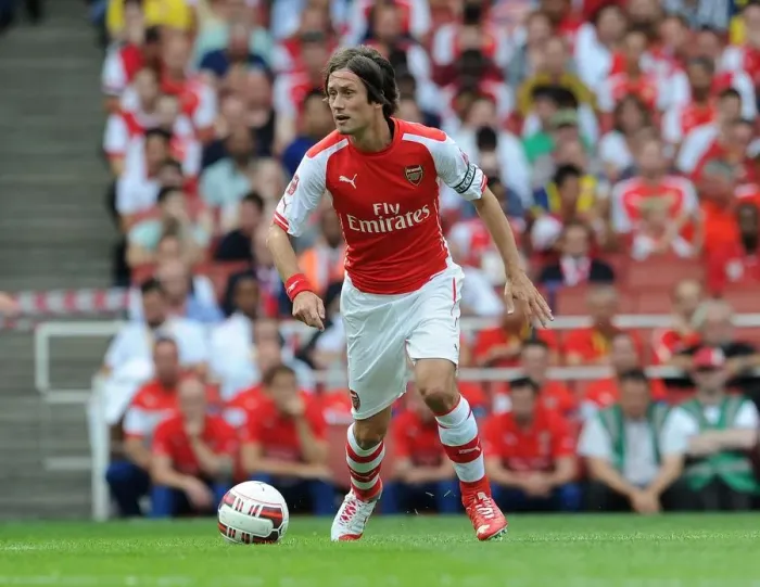 Framed Print : Arsenal's Tomas Rosicky Shines in 5-1 Emirates Cup Victory over Benfica Framed Print : Arsenal's Tomas Rosicky Shines in 5-1 Emirates Cup Victory over Benfica