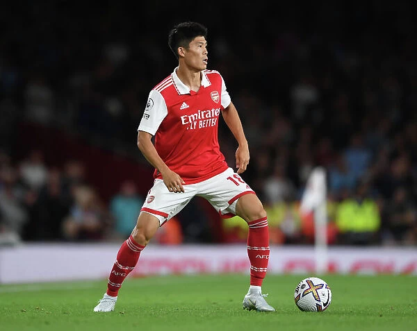Arsenal's Tomiyasu in Action: Arsenal vs Aston Villa, 2022-23 Premier League