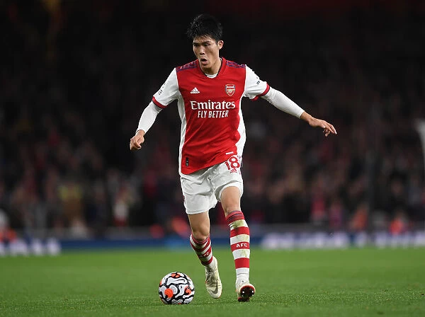 Arsenal's Tomiyasu in Action against Crystal Palace - Premier League 2021-22