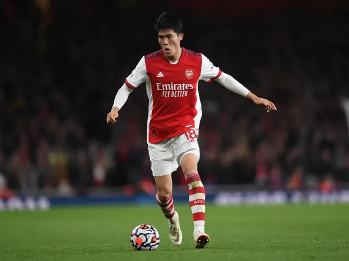 Framed Print : Arsenal's Tomiyasu in Action against Crystal Palace - Premier League 2021-22 Framed Print : Arsenal's Tomiyasu in Action against Crystal Palace - Premier League 2021-22