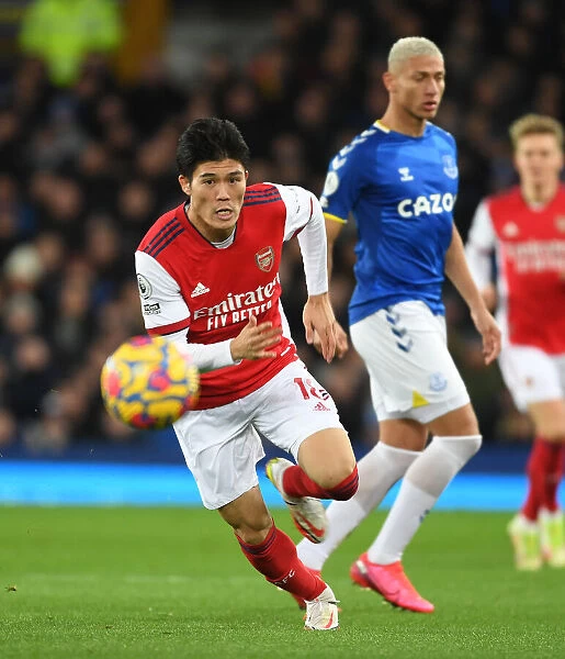 Arsenal's Tomiyasu in Action: Everton vs Arsenal, Premier League 2020-21