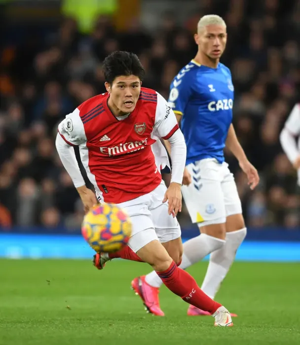 Framed Print : Arsenal's Tomiyasu in Action at Everton's Goodison Park - Premier League 2020-21