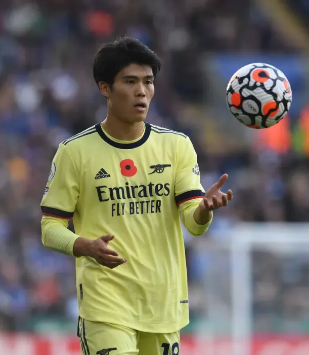 Framed Print : Arsenal's Tomiyasu in Action Against Leicester City - Premier League 2021-22 Framed Print : Arsenal's Tomiyasu in Action Against Leicester City - Premier League 2021-22