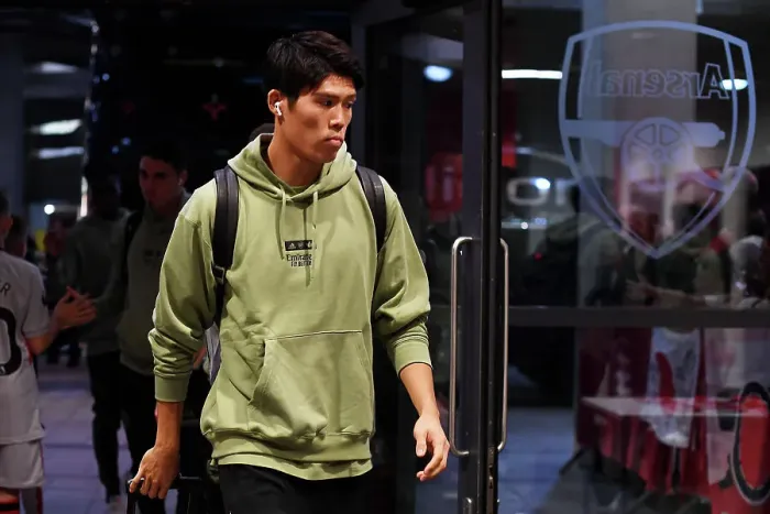 Framed Print : Arsenal's Tomiyasu Arrives at Emirates Stadium Ahead of Arsenal v Sheffield United (2023-24) Framed Print : Arsenal's Tomiyasu Arrives at Emirates Stadium Ahead of Arsenal v Sheffield United (2023-24)