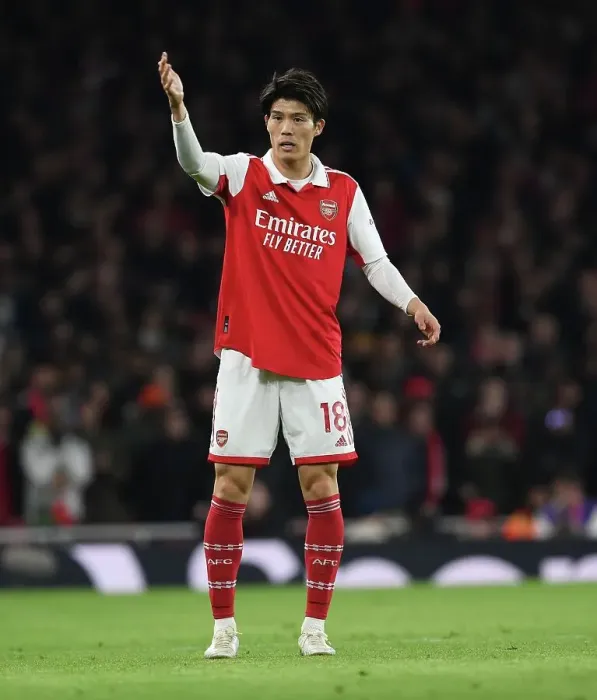 Framed Print : Arsenal's Tomiyasu Faces Manchester City in Premier League Showdown