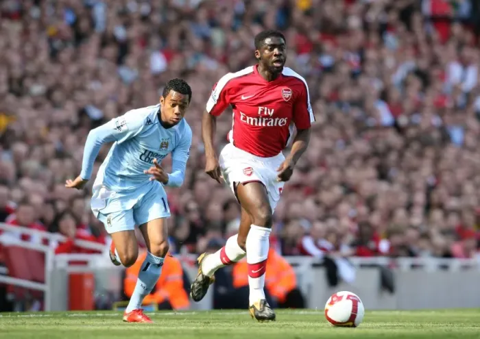 Framed Print : Arsenal's Toure Leads Gunners to 2-0 Victory over Manchester City, 2009 Framed Print : Arsenal's Toure Leads Gunners to 2-0 Victory over Manchester City, 2009