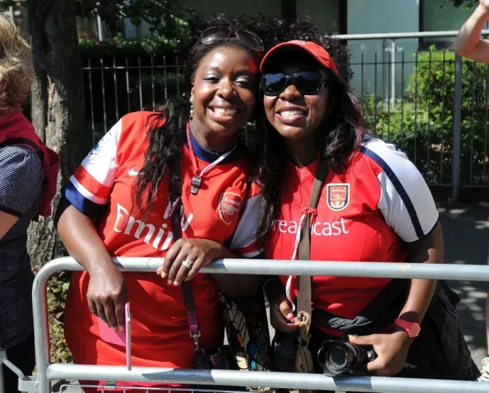 Framed Print : Arsenal's Triumph: 2014 Trophy Parade in Islington Framed Print : Arsenal's Triumph: 2014 Trophy Parade in Islington
