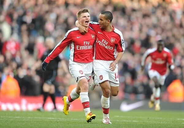 Arsenal's Triumph: Arshavin and Walcott's Victory Dance (6 / 2 / 2010)