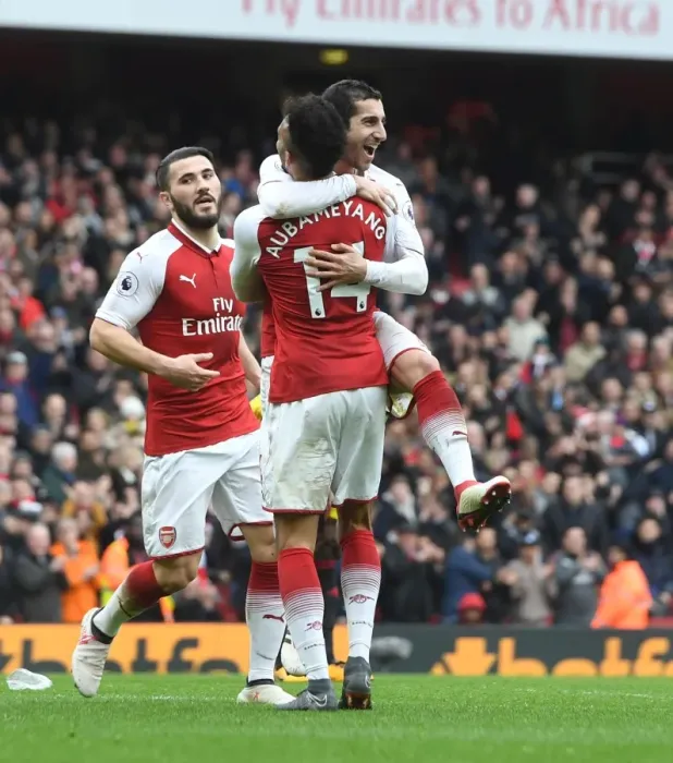 Framed Print : Arsenal's Triumph: Mkhitaryan, Kolasinac, Aubameyang in Glory: Celebrating Goals Against Watford