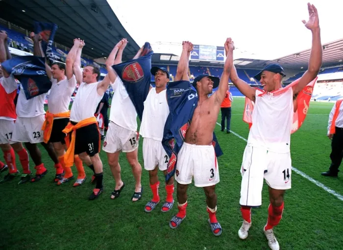 Framed Print : Arsenal's Triumph: Premier League Victory at White Hart Lane, 2004 Framed Print : Arsenal's Triumph: Premier League Victory at White Hart Lane, 2004